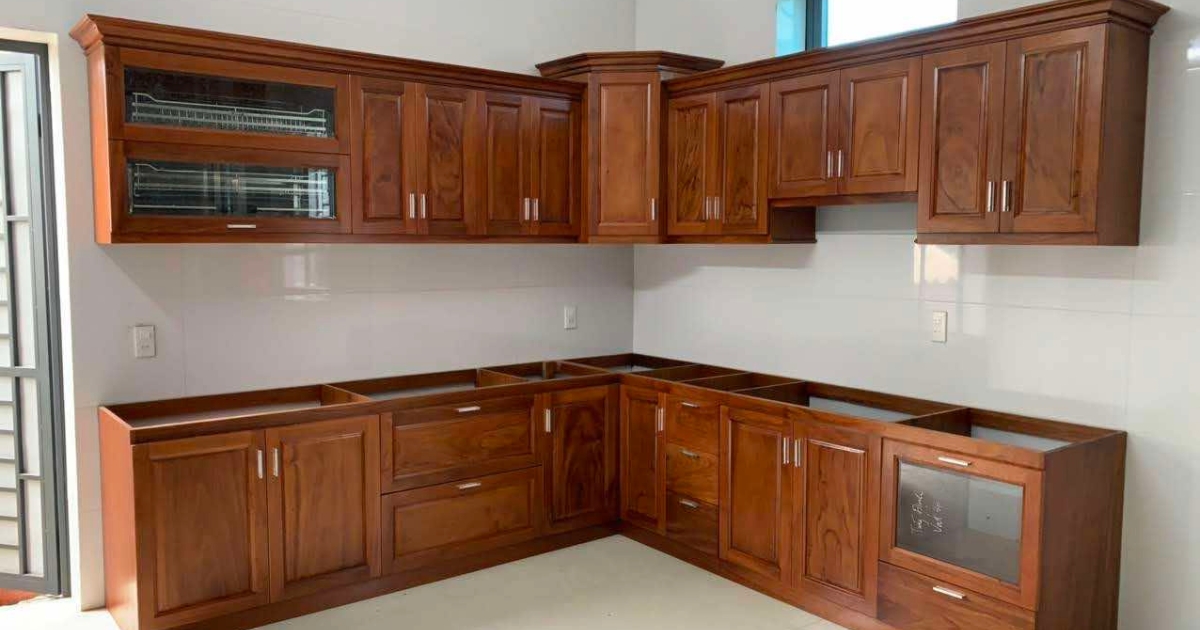 Tủ bếp gỗ tự nhiên tại Đồ Gỗ Nội Thất Bảo Xuân
